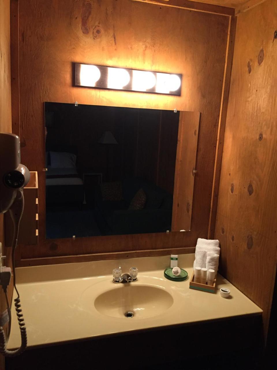 The Sugar Creek Retreat Bed and Breakfast Garfield Εξωτερικό φωτογραφία