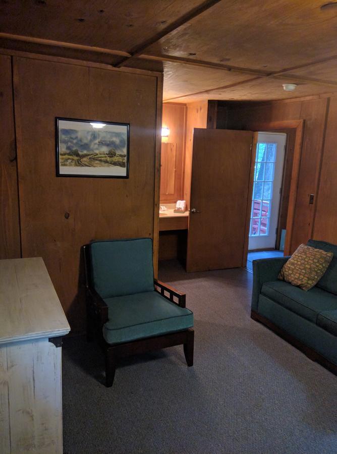 The Sugar Creek Retreat Bed and Breakfast Garfield Εξωτερικό φωτογραφία