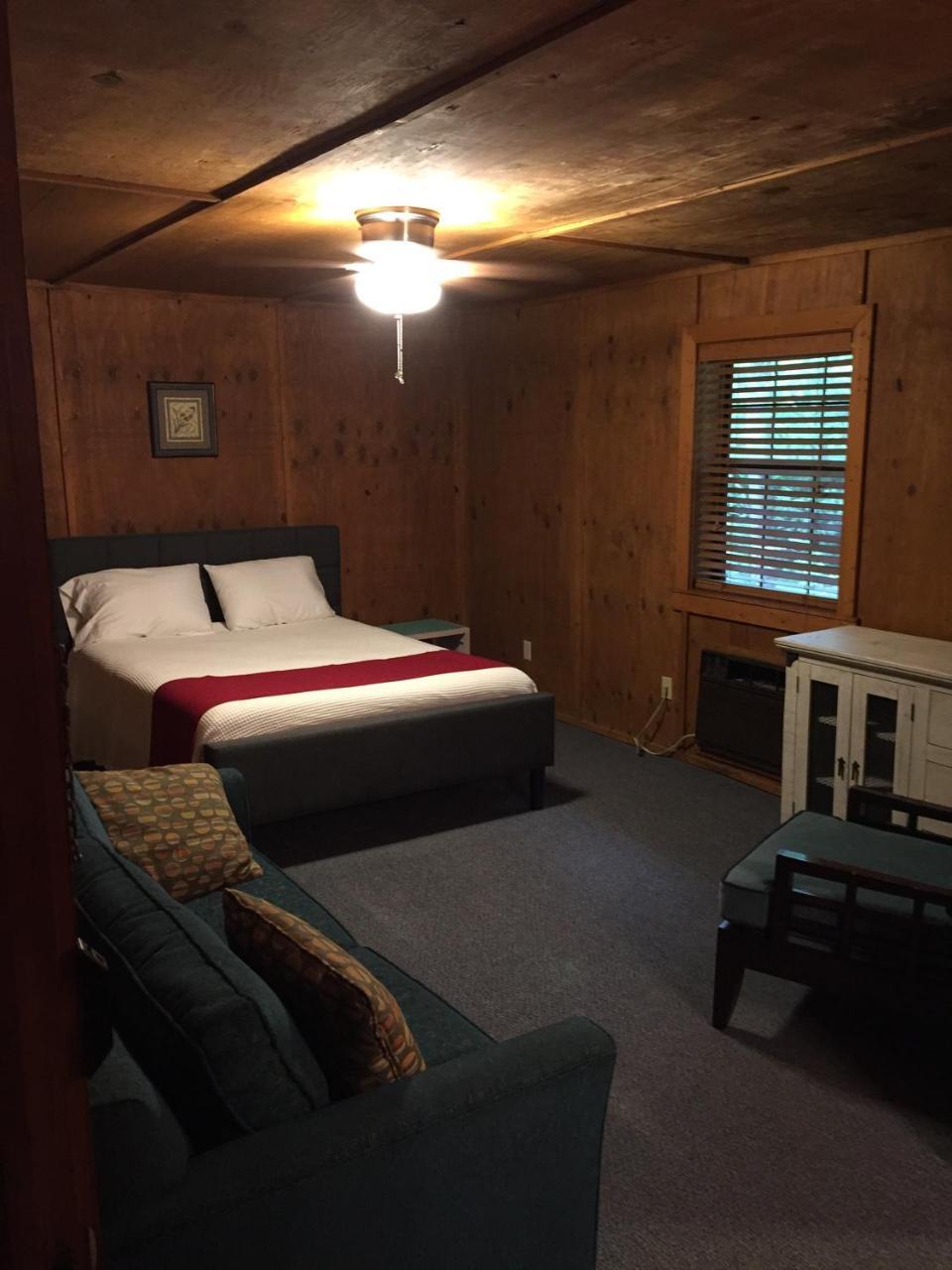 The Sugar Creek Retreat Bed and Breakfast Garfield Εξωτερικό φωτογραφία